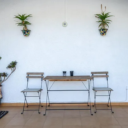 Villa Traditional *